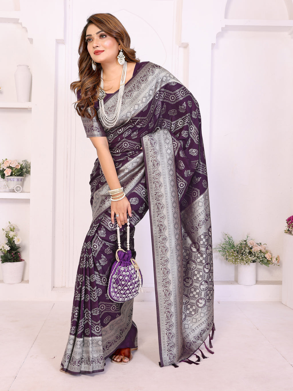 Traditional Zari Weaving Georgette Silk Leheriya Saree