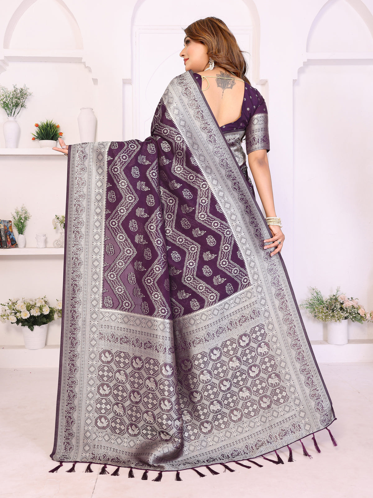 Traditional Zari Weaving Georgette Silk Leheriya Saree