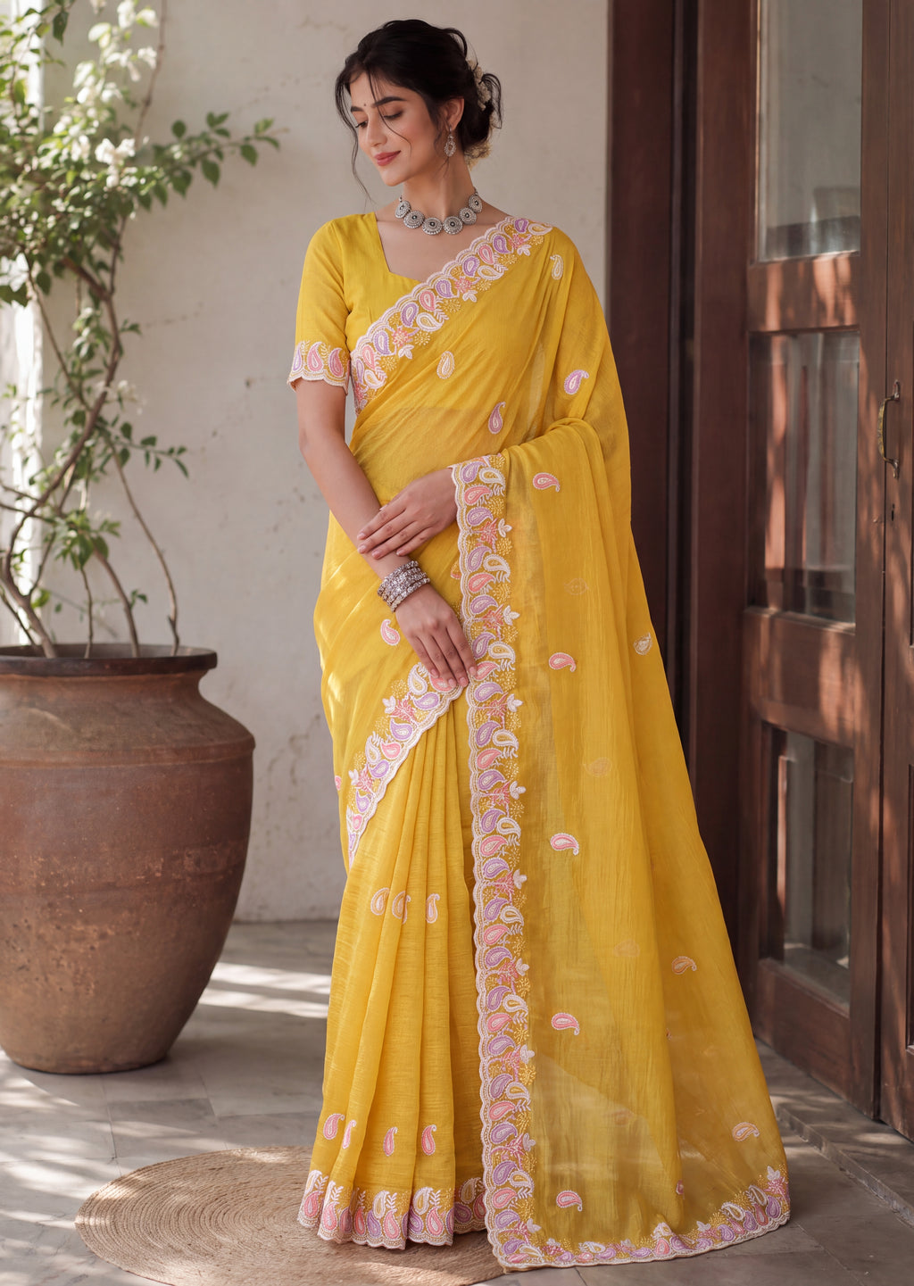Designer Two-Tone Crunchy Tissue Saree