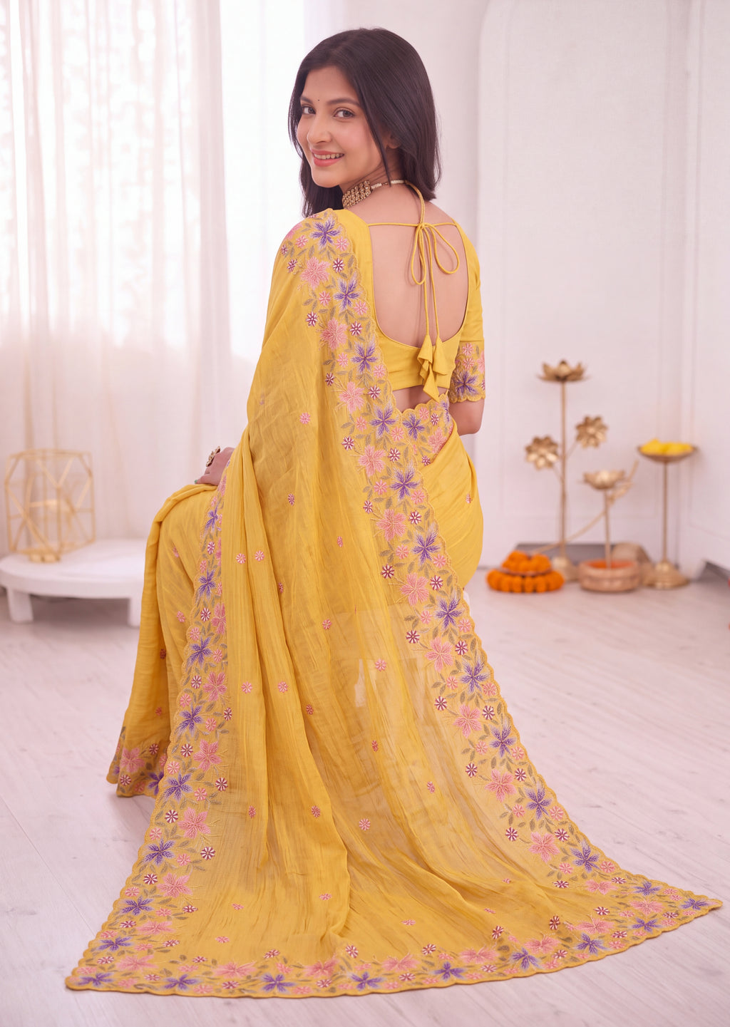3D Floral Embroidery Two-Tone Crunchy Tissue Saree