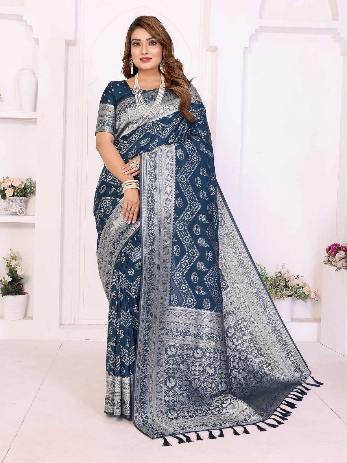 Traditional Zari Weaving Georgette Silk Leheriya Saree
