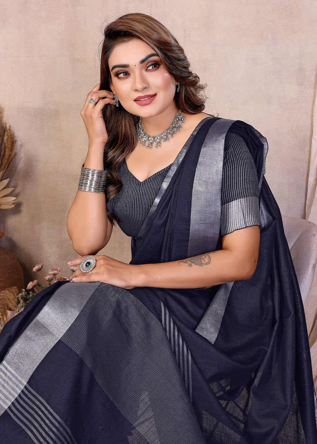 Soft Leaf Linen Silver Zari Border Cotton Saree