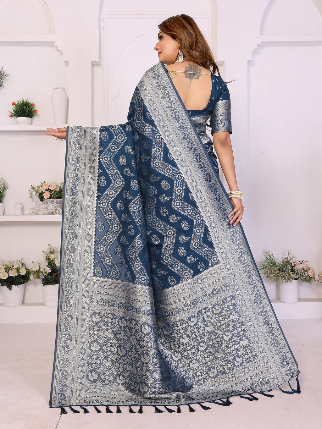 Traditional Zari Weaving Georgette Silk Leheriya Saree