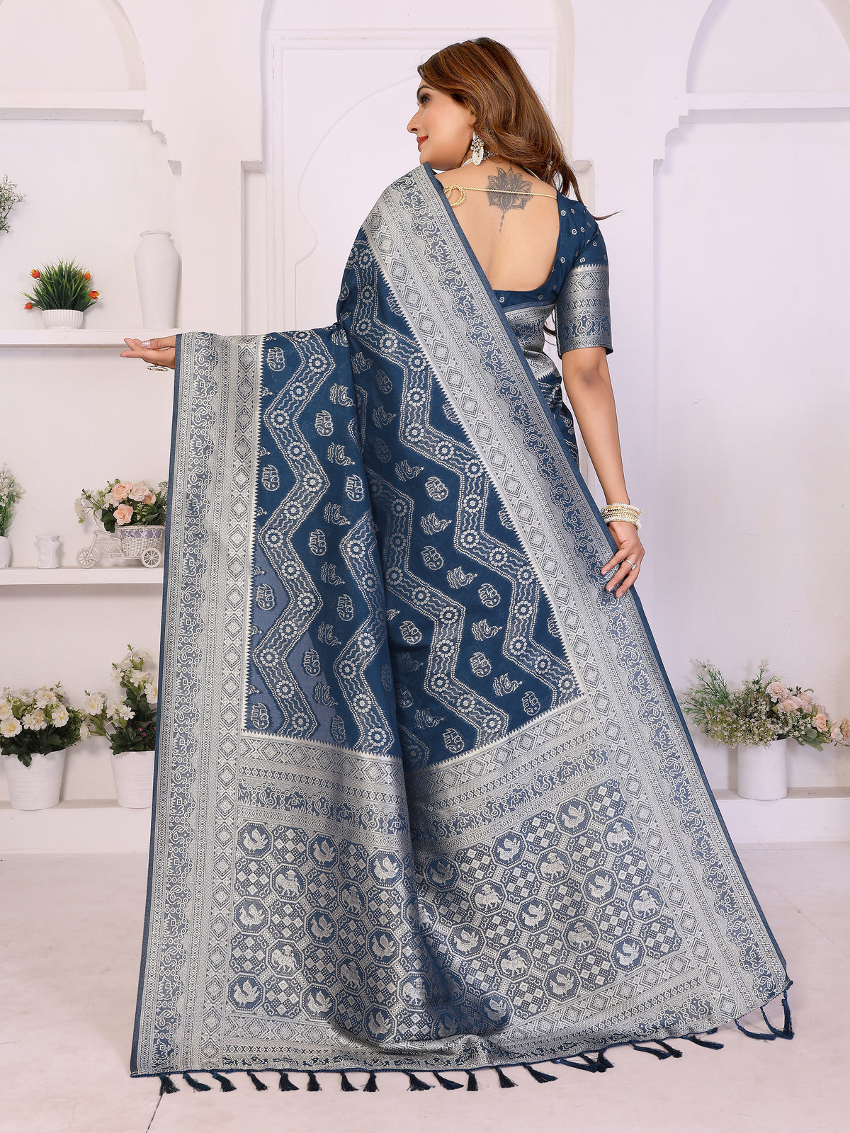 Traditional Zari Weaving Georgette Silk Leheriya Saree