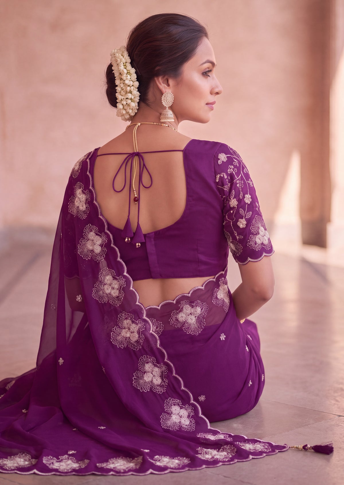 Classy Floral Embroidery Rangoli Saree