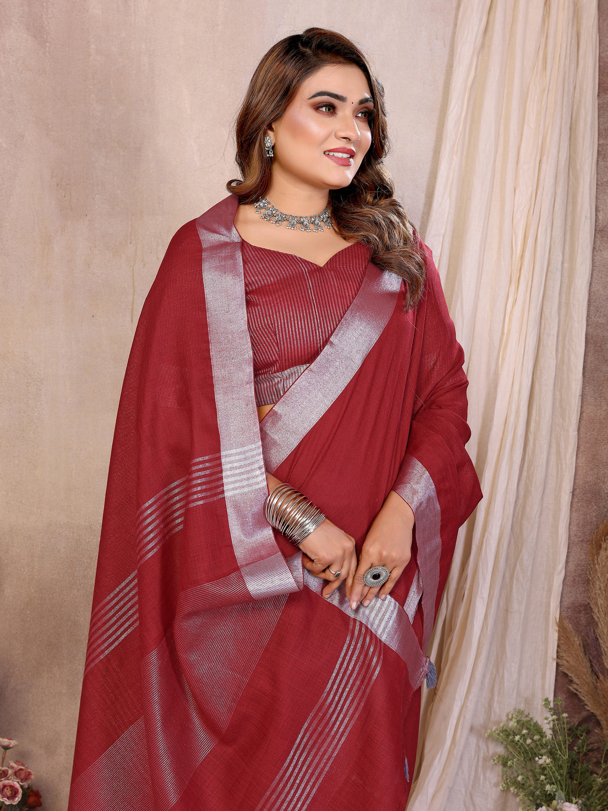 Soft Leaf Linen Silver Zari Border Cotton Saree