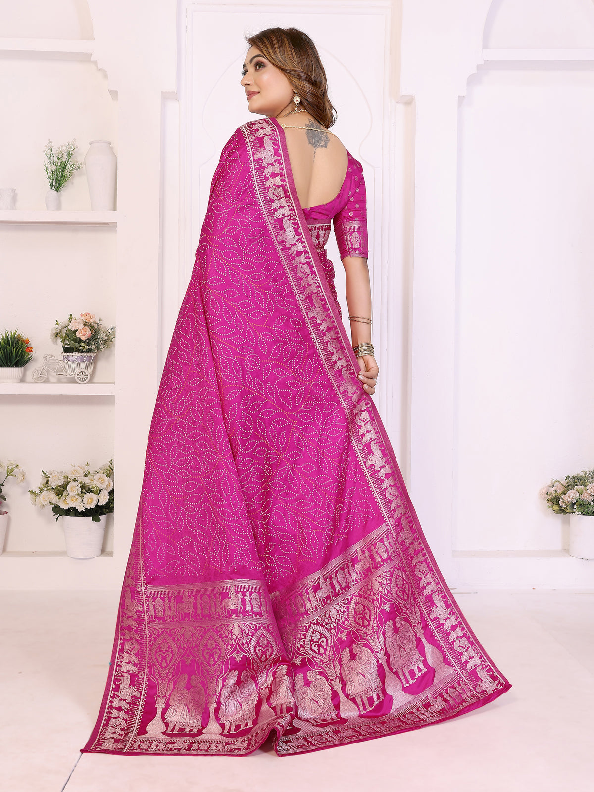 Kanchi Zari Border Satin Silk Bandhej Print Saree
