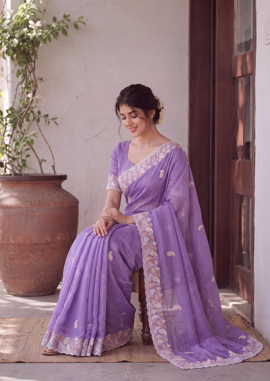 Designer Two-Tone Crunchy Tissue Saree