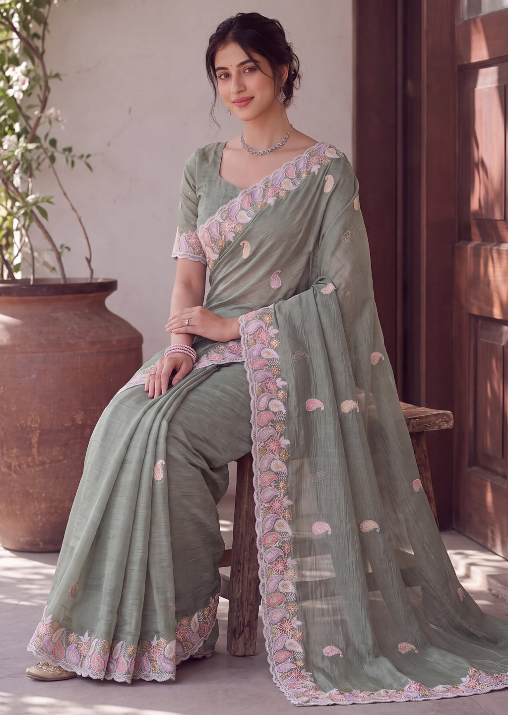 Designer Two-Tone Crunchy Tissue Saree