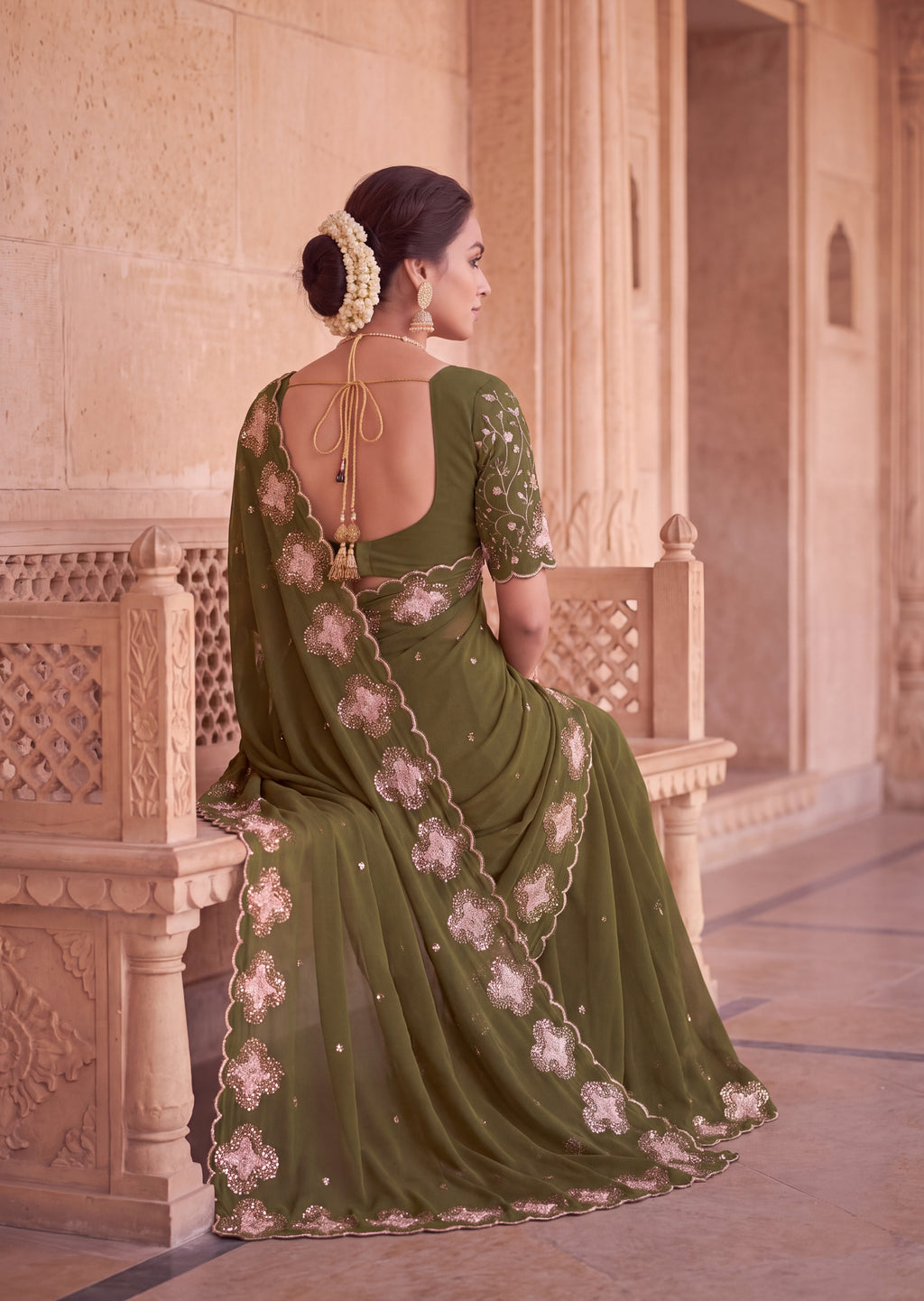 Classy Floral Embroidery Rangoli Saree