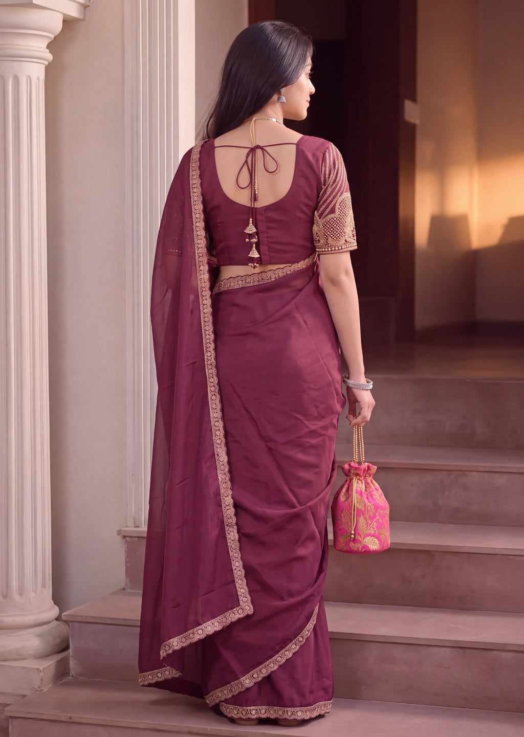 Scalloped Floral Elegant Rangoli Saree