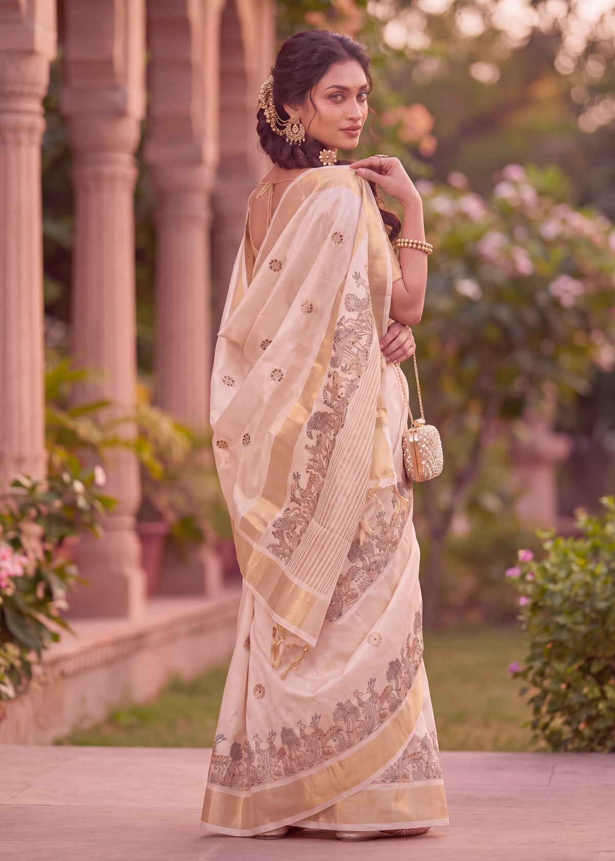 Luxurious Pure Aasami Silk Saree With Intricate Zalar