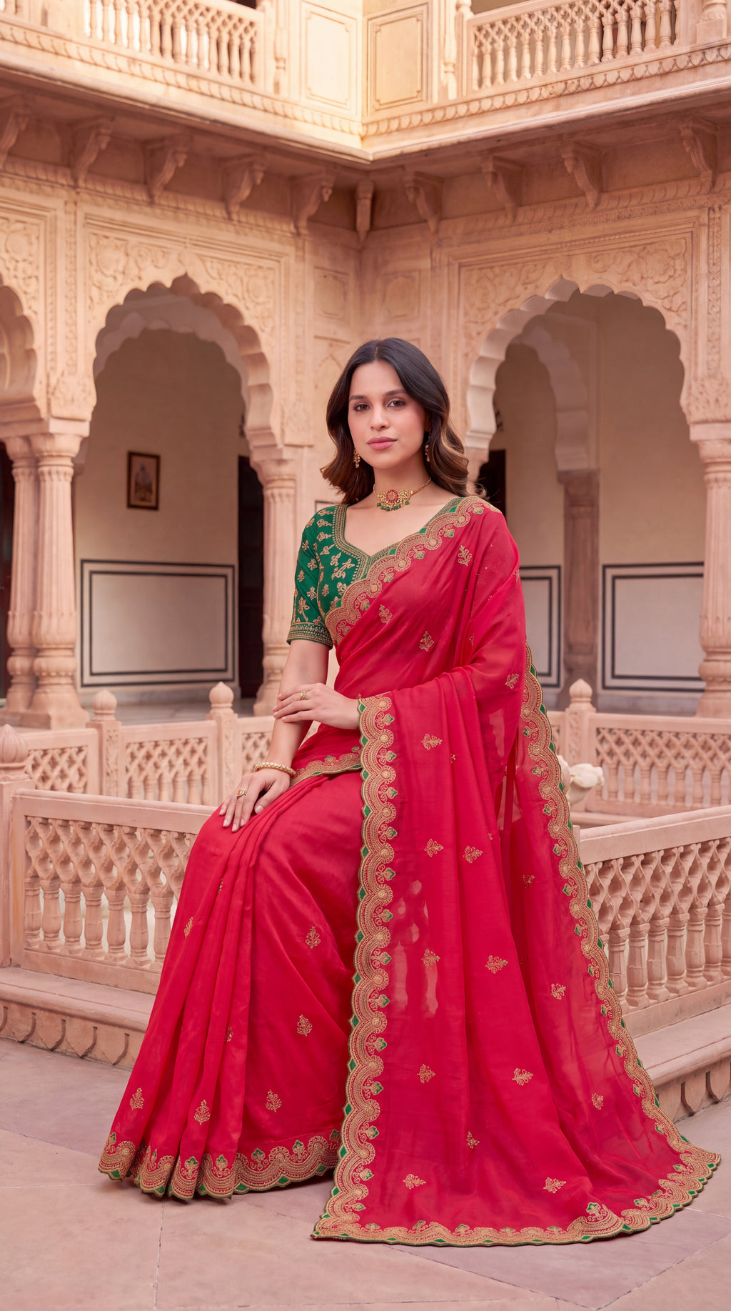 Elegant C-Pallu Two-Tone Fendy Chiffon Saree