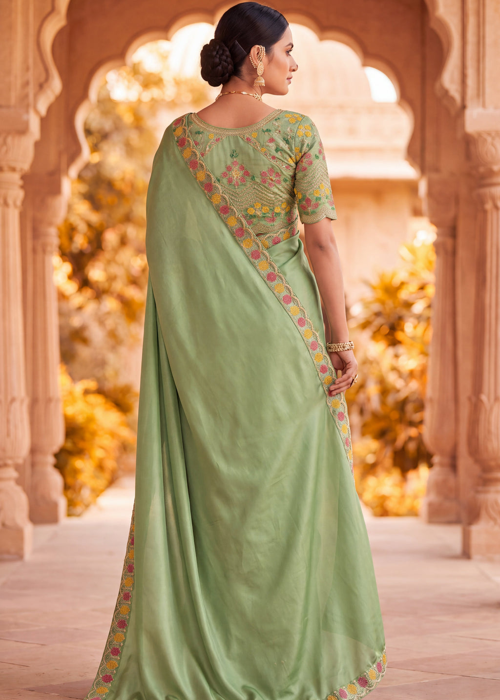 Floral Embroidered Saree with Scalloped Border