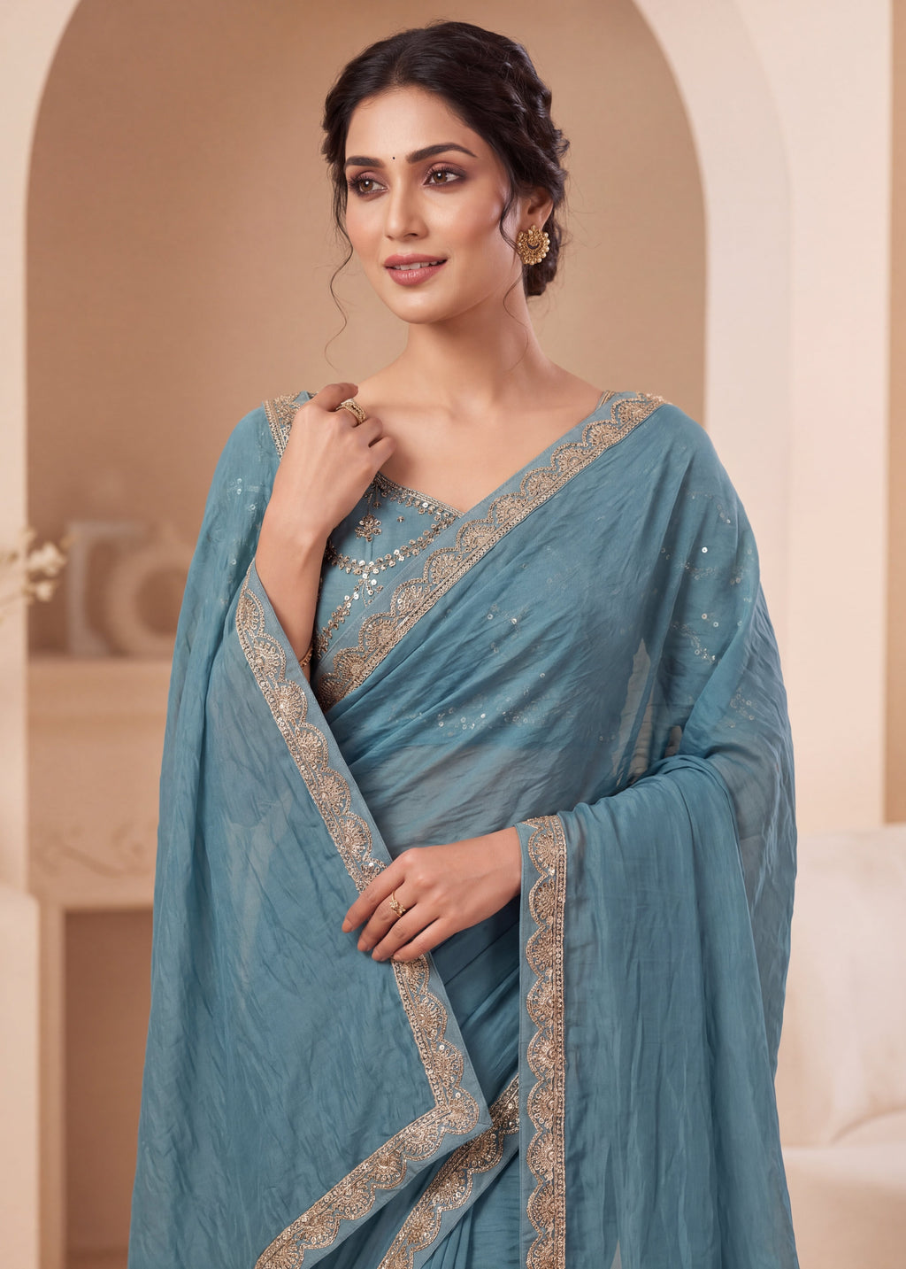 New Elegant Two-Tone Gold Crush Fancy Saree