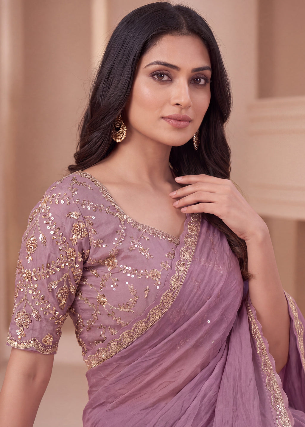 New Elegant Two-Tone Gold Crush Fancy Saree
