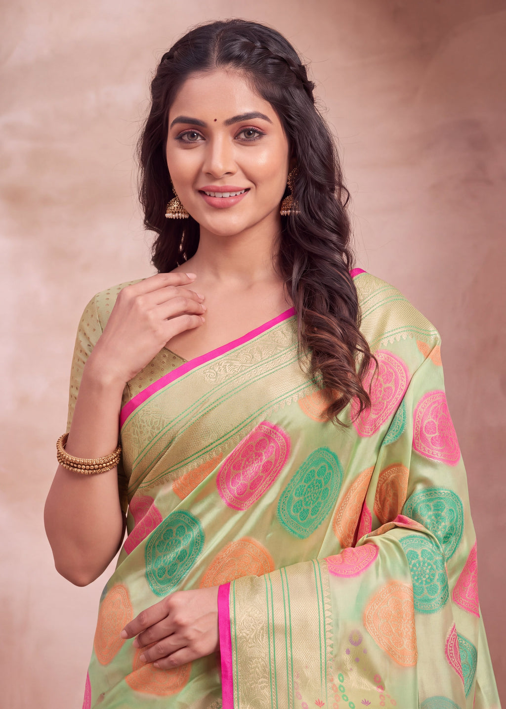 Attractive Heritage Woven Organza Banarasi Saree