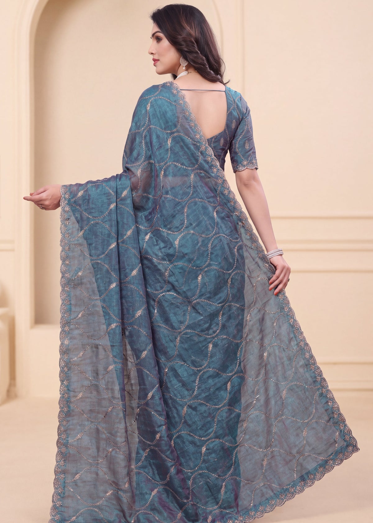 Fendy Chiffon Zari Work Designer Saree