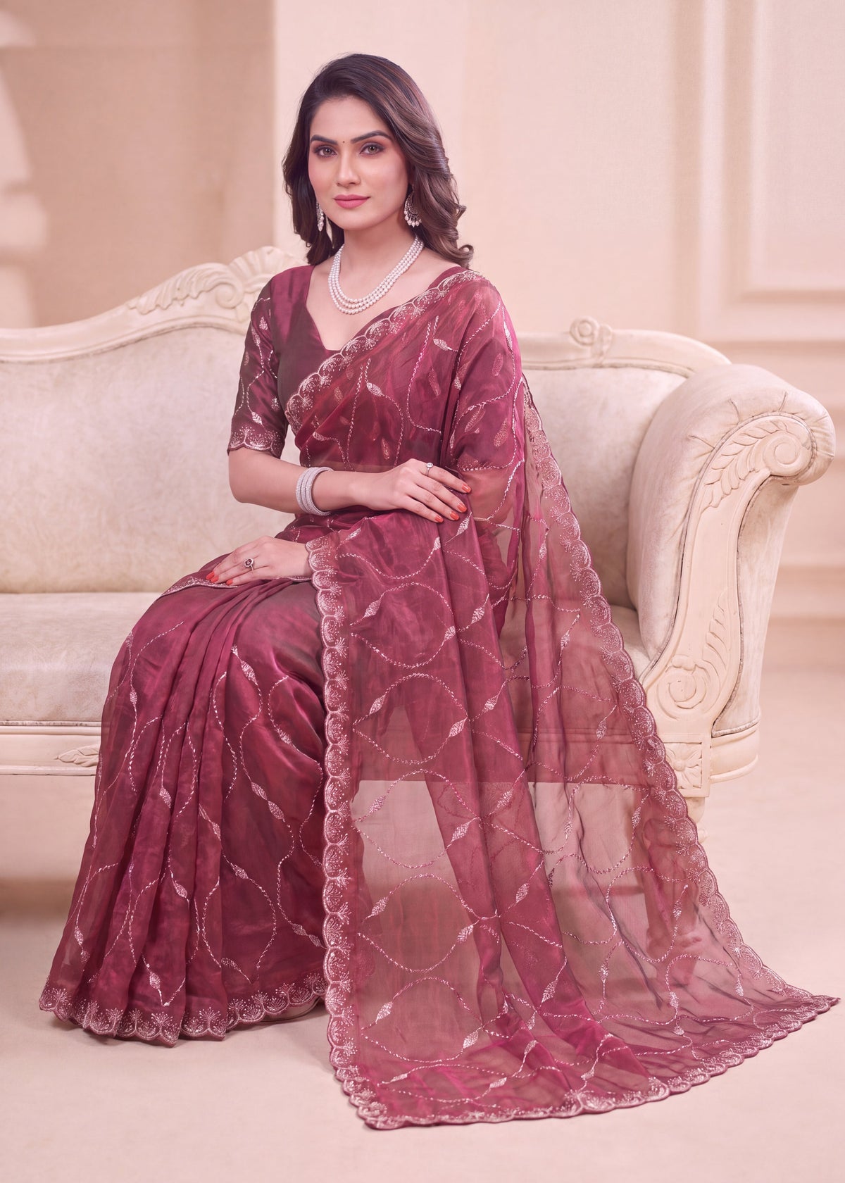 Fendy Chiffon Zari Work Designer Saree