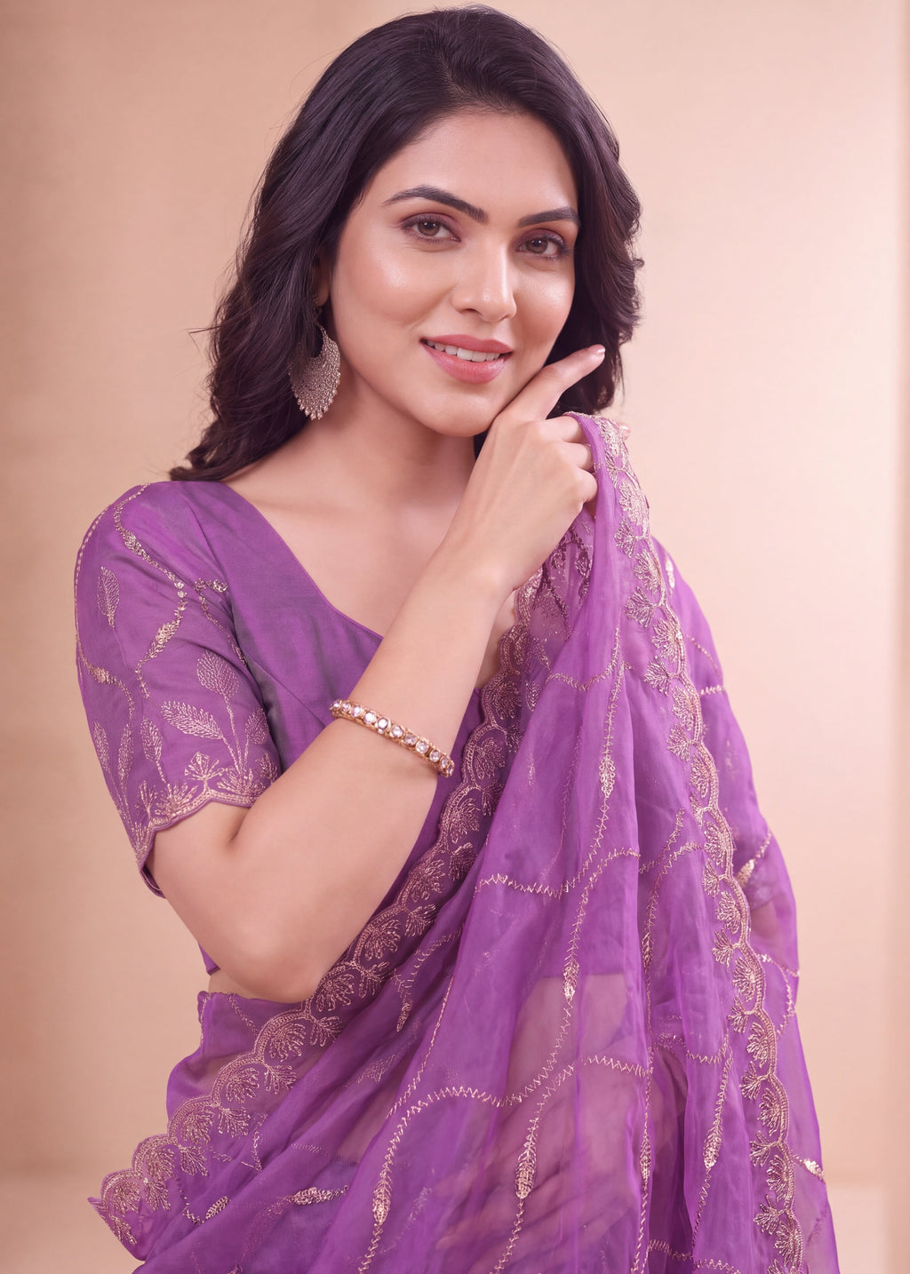 Fendy Chiffon Zari Work Designer Saree