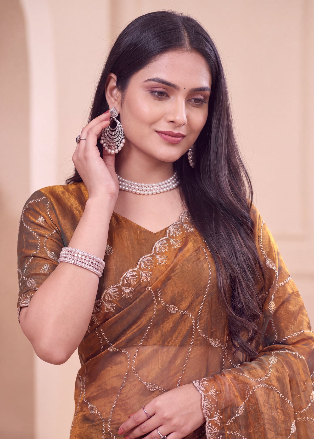 Fendy Chiffon Zari Work Designer Saree