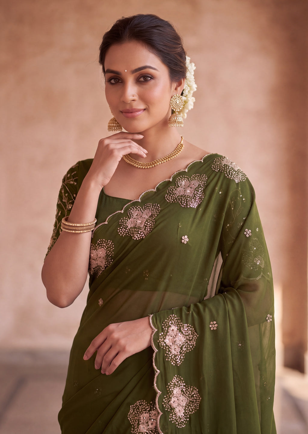 Classy Floral Embroidery Rangoli Saree