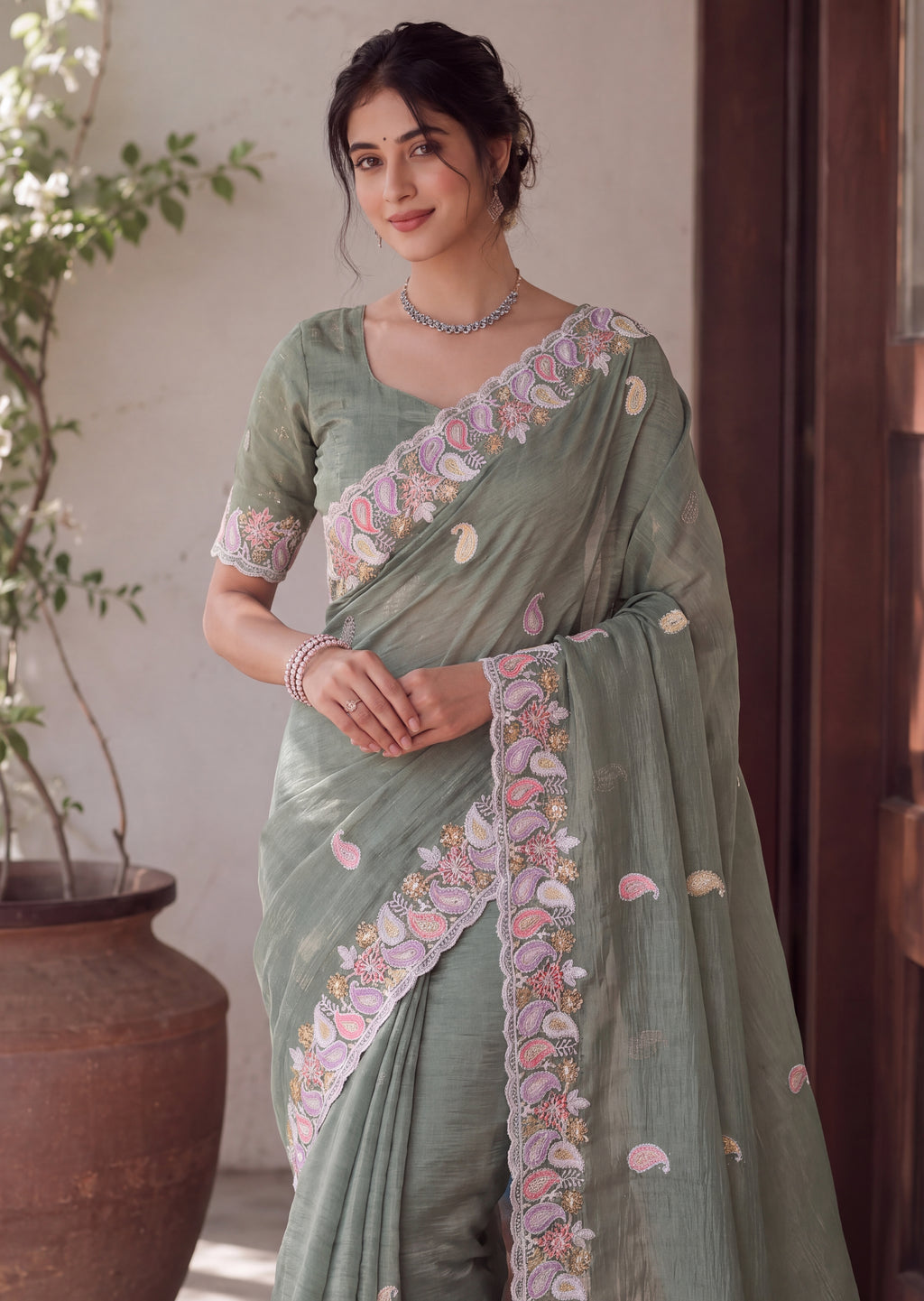 Designer Two-Tone Crunchy Tissue Saree