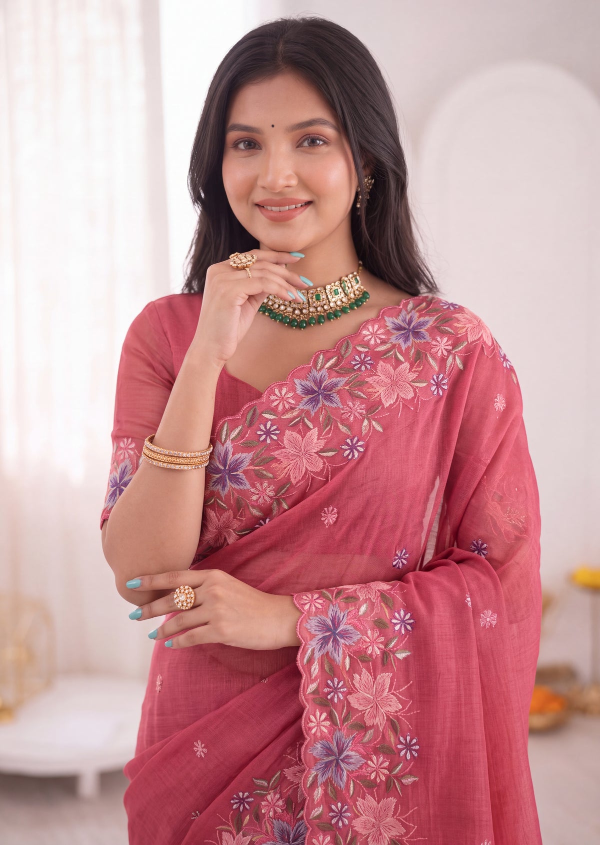 3D Floral Embroidery Two-Tone Crunchy Tissue Saree