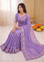 3D Floral Embroidery Two-Tone Crunchy Tissue Saree