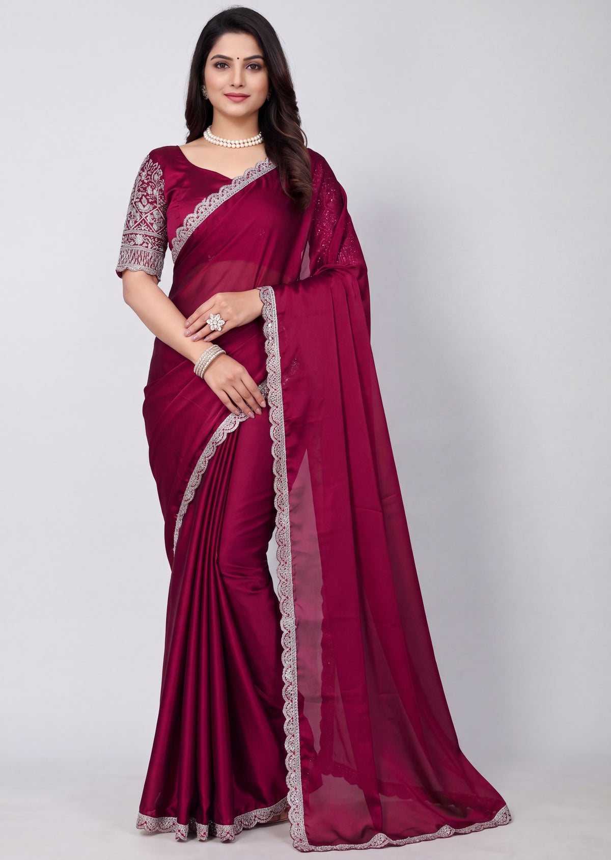 Delicate Embroidery Scalloped Border Rangoli Saree