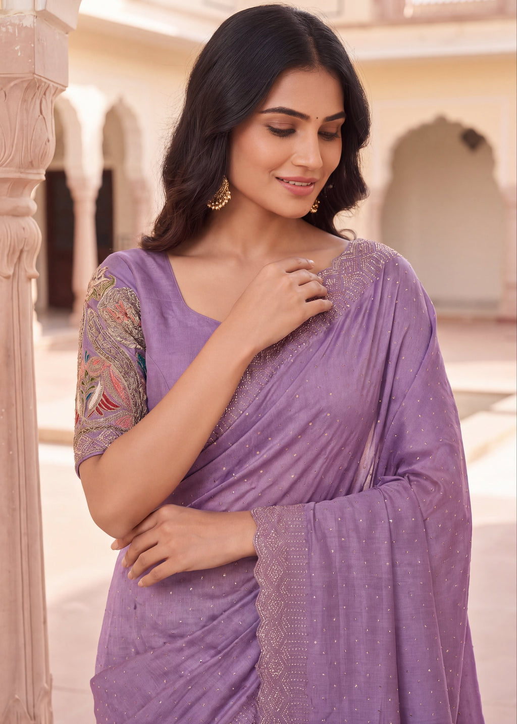 Pearl-Embellished Scalloped Border Saree
