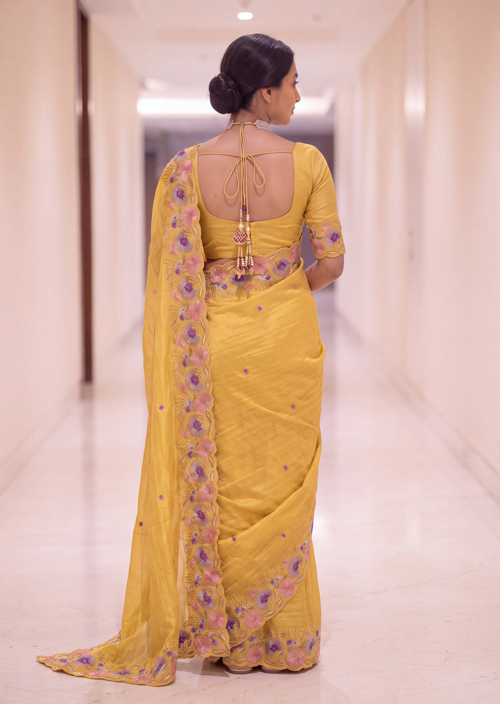 Premium Elegant Crunchy Tissue Saree