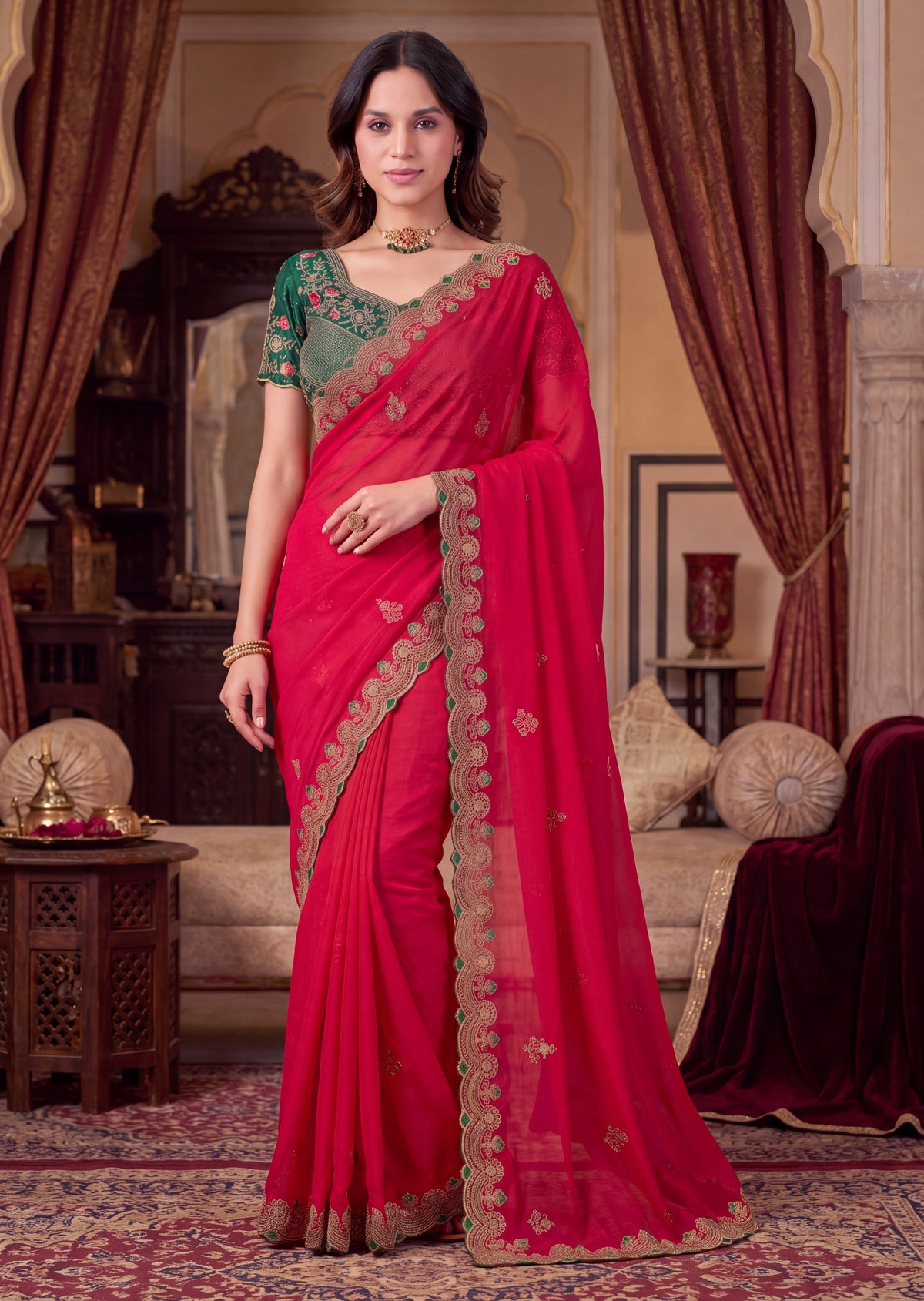 Elegant C-Pallu Two-Tone Fendy Chiffon Saree